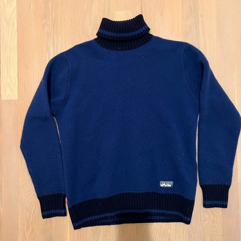 Vintage Levi’s Sweater